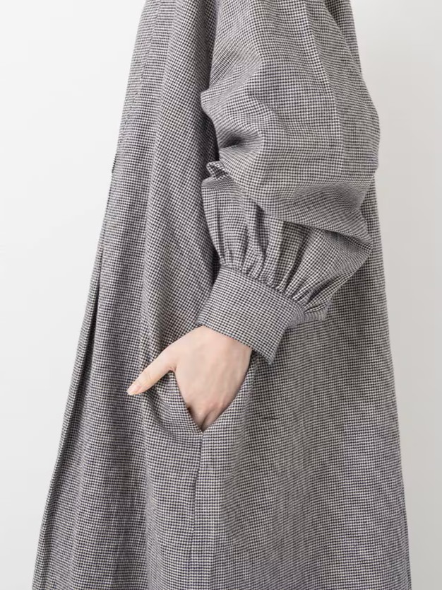 Veritecoeur Front Yoke Dress